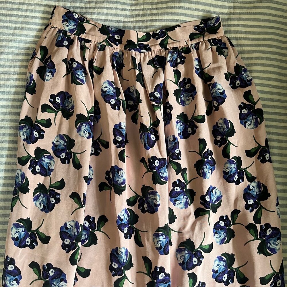 Mother of Pearl 100% Silk Skirt